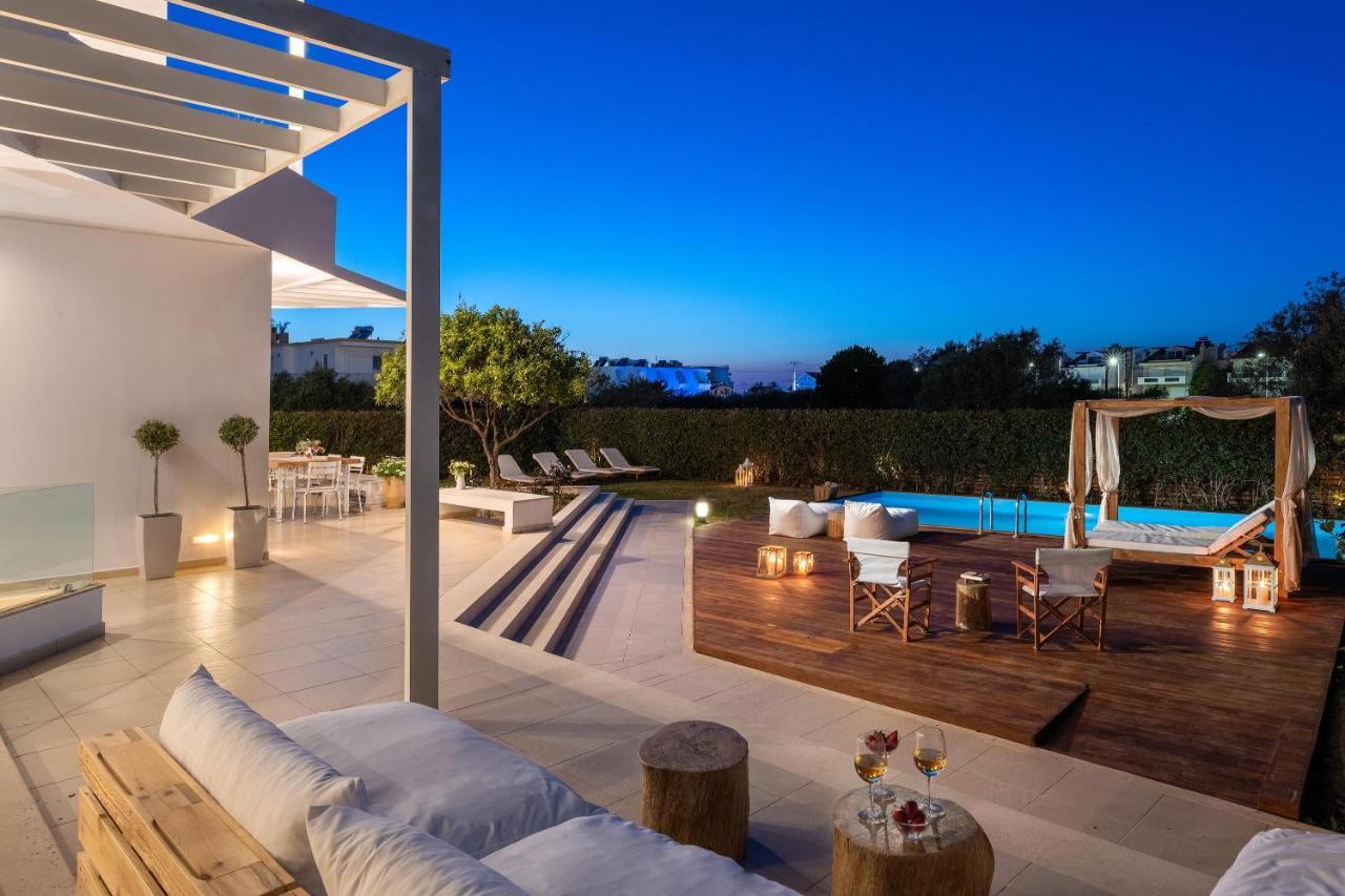 Love White Villa เอียลิซอส ภายนอก รูปภาพ