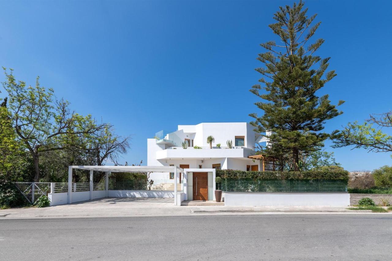 Love White Villa เอียลิซอส ภายนอก รูปภาพ